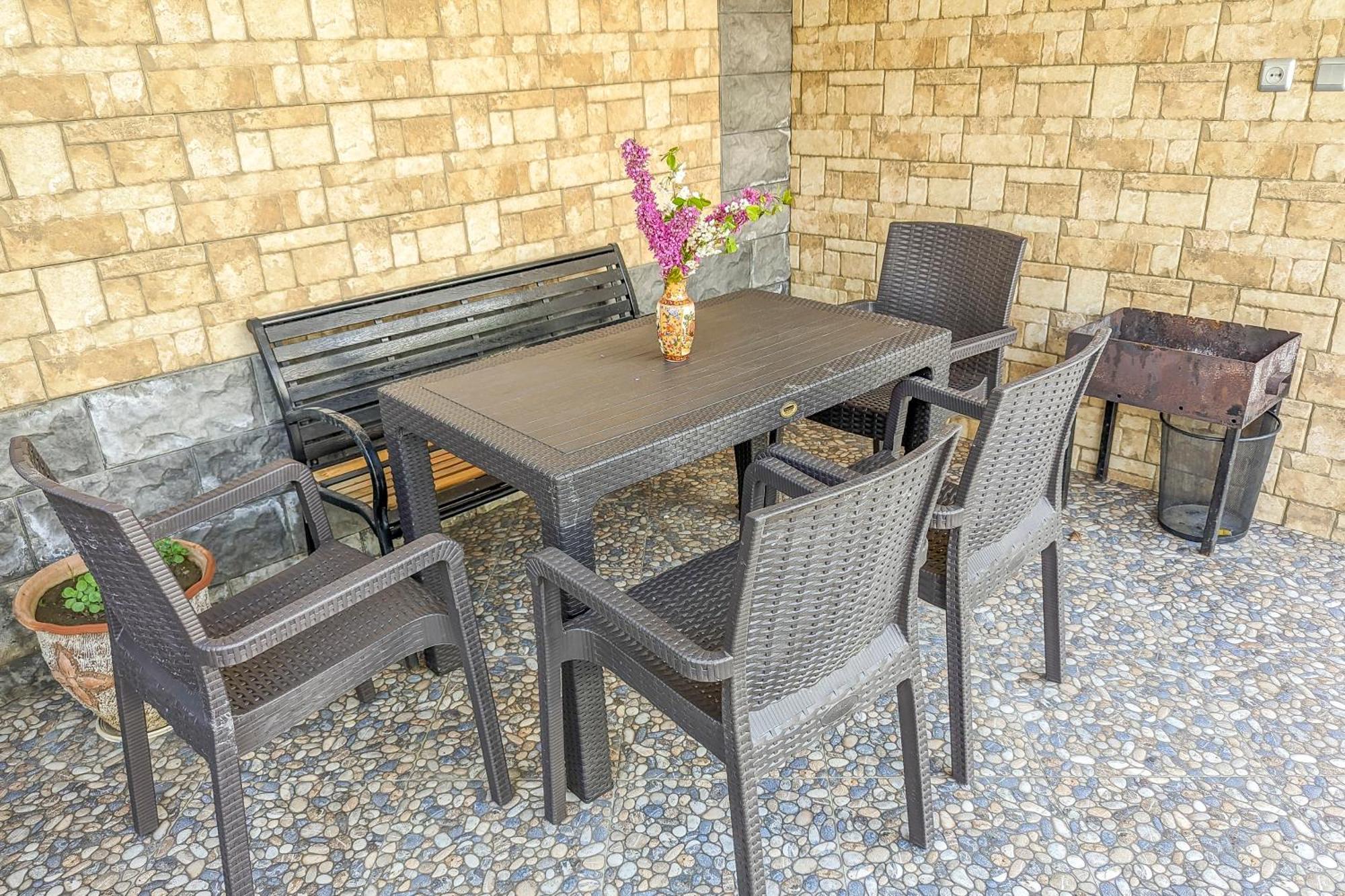 Guest House Sector 30 Кутаиси Экстерьер фото